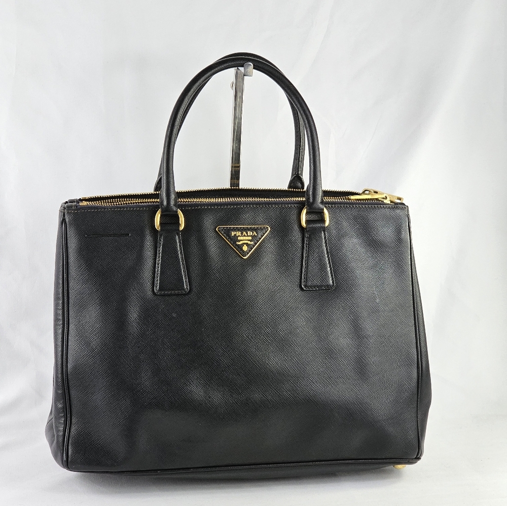 Saffiano Galleria Medium Tote